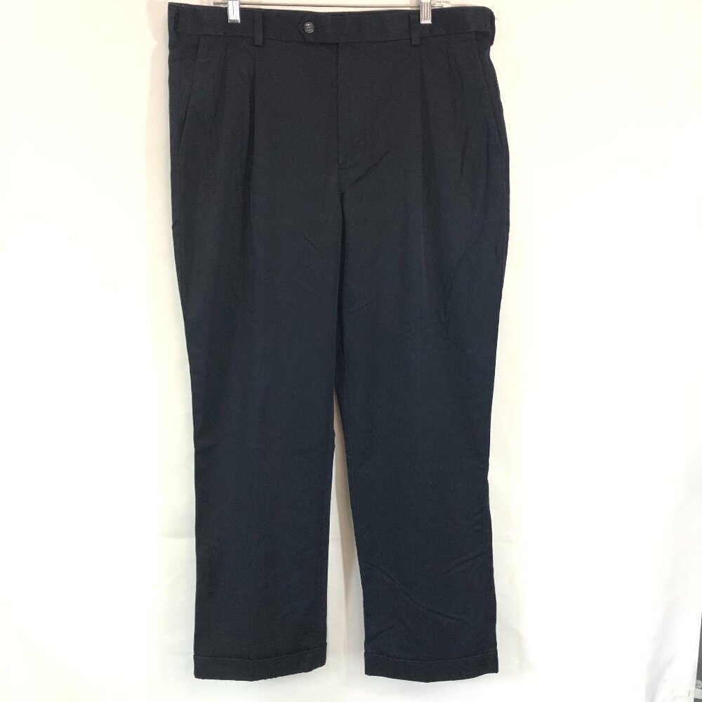 Roundtree & Yorke Black Pleated Cuffed Chino Pants Size 38 X 30